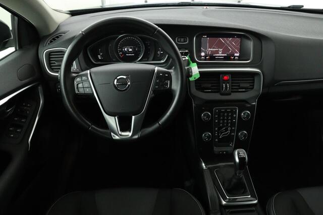 Volvo V40 2.0 T2 Nordic+ | Stoelverwarming | Full LED | Camera | Standkachel | Navigatie | Bluetooth | Climate control | Cruise control