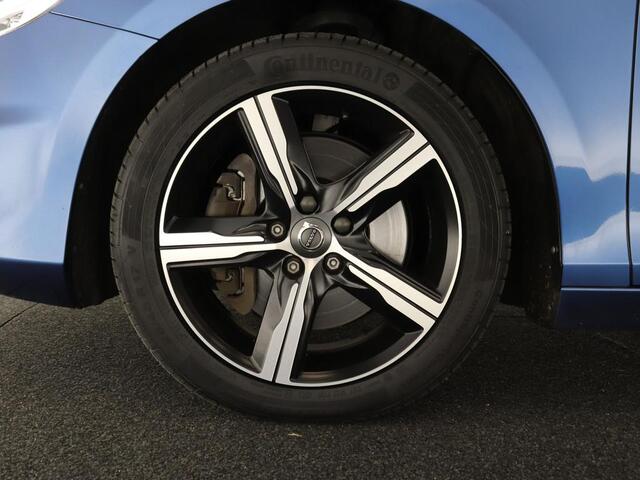 Volvo V40 T4 R-Design 190 PK 1e Eigenaar Dealeronderhouden