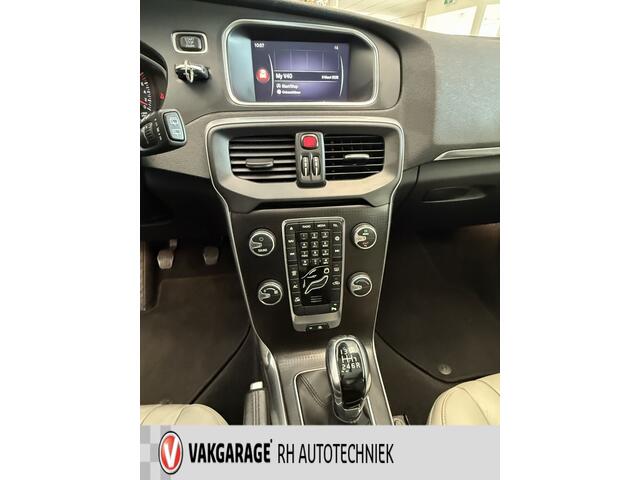 Volvo V40 2.0 T2 Inscription