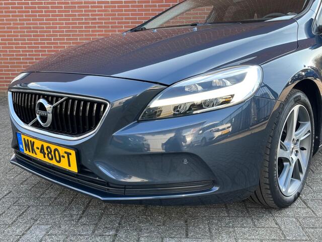 Volvo V40 2.0 T2 R-DESIGN NAVI CLIMA CRUISE PDC CAMERA STOELVERW TREKHAAK