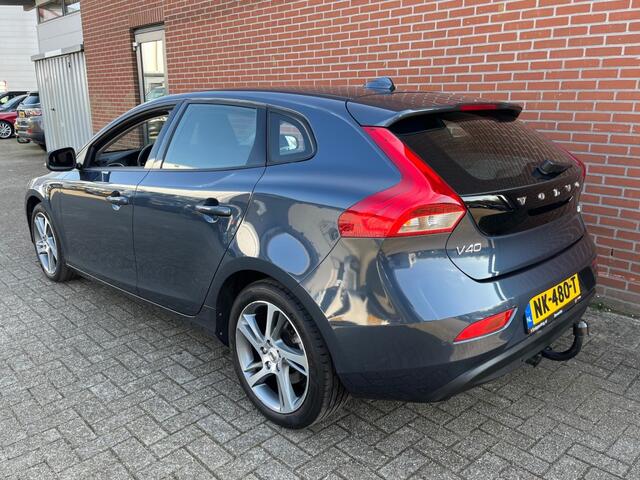 Volvo V40 2.0 T2 R-DESIGN NAVI CLIMA CRUISE PDC CAMERA STOELVERW TREKHAAK