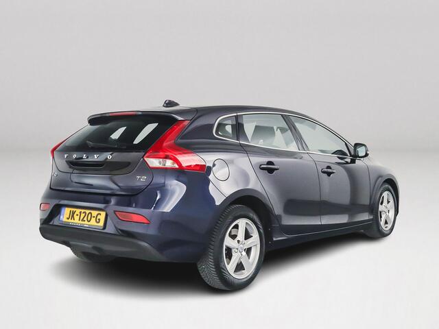 Volvo V40 T2 Momentum | Act. Bochtverlichting | Stoelverwarming