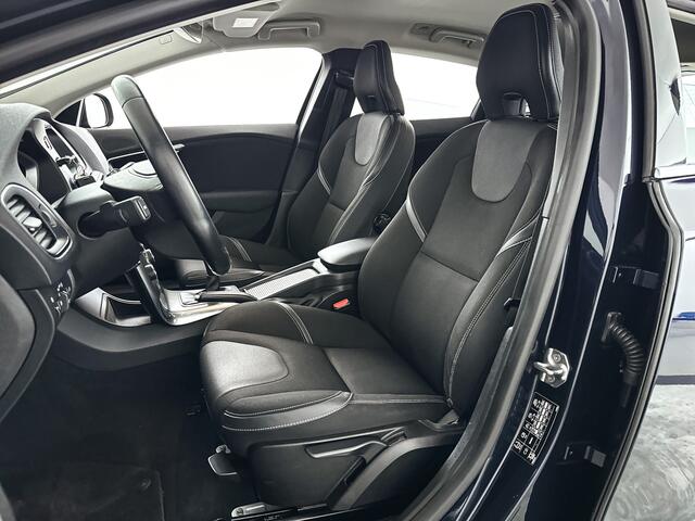 Volvo V40 T2 Momentum | Act. Bochtverlichting | Stoelverwarming
