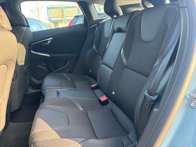Volvo V40 1.5 T2 Nordic+ | Automaat | Licht metaal | Sportstoelen