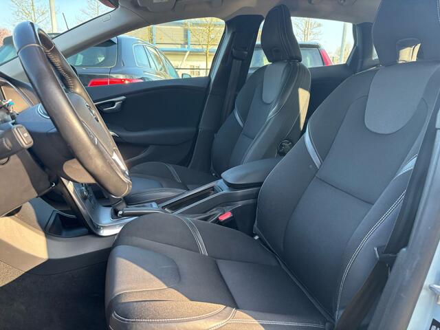Volvo V40 1.5 T2 Nordic+ | Automaat | Licht metaal | Sportstoelen