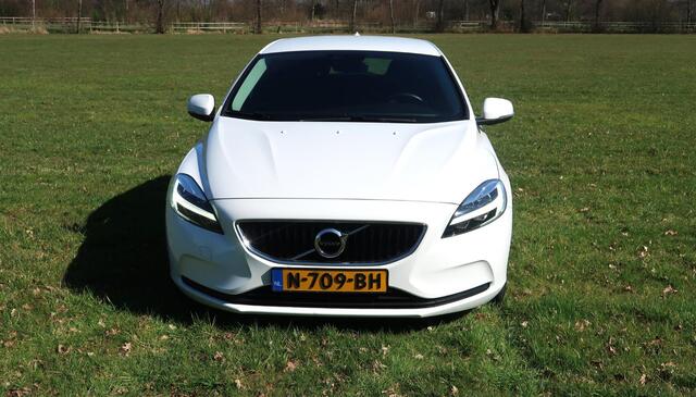 Volvo V40 2.0 T3 R-Design CAMERA NAVI
