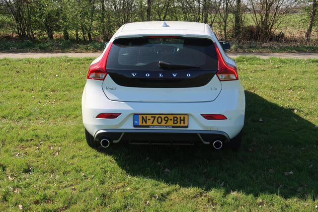 Volvo V40 2.0 T3 R-Design CAMERA NAVI