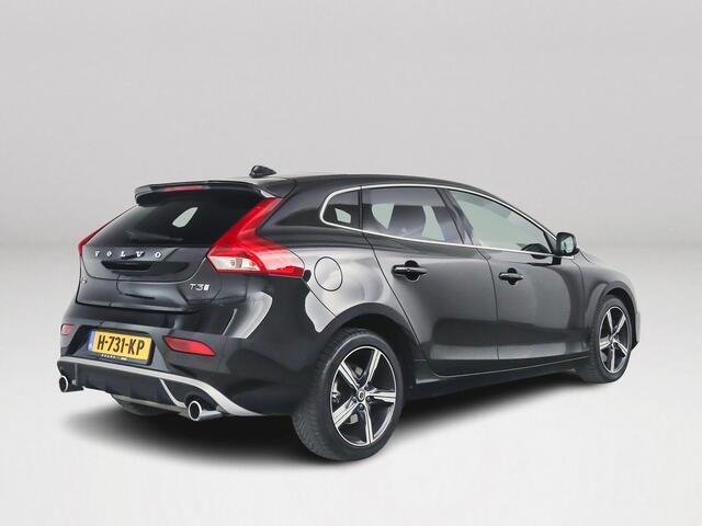 Volvo V40 T3 Aut. Polar+ Sport | Harman Kardon | Panoramadak | Stoelverwarming | Parkeercamera