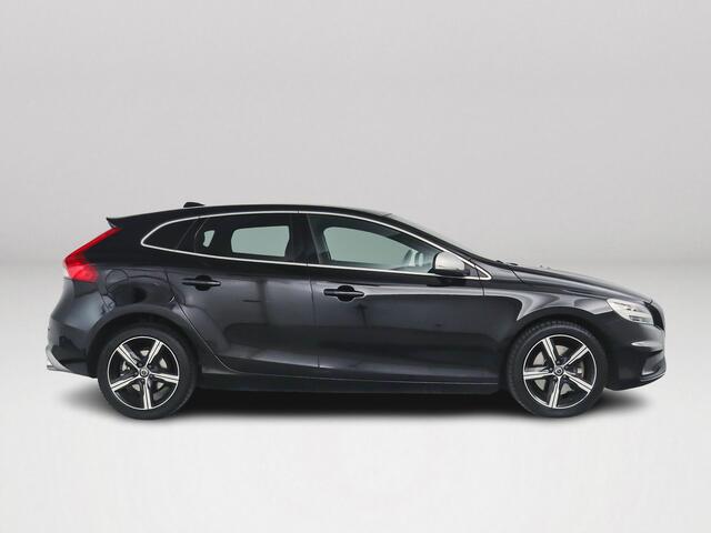 Volvo V40 T3 Aut. Polar+ Sport | Harman Kardon | Panoramadak | Stoelverwarming | Parkeercamera