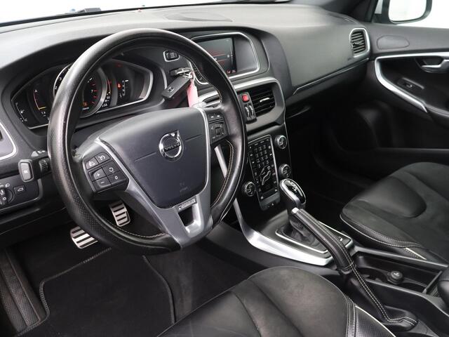 Volvo V40 1.5 T3 Polar+ Sport | 152 PK | Climate control | R-design | LED verlichting | Premium audio installatie |