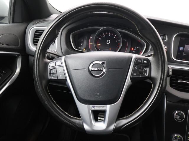 Volvo V40 1.5 T3 Polar+ Sport | 152 PK | Climate control | R-design | LED verlichting | Premium audio installatie |