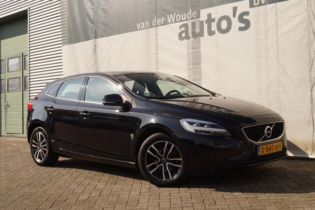 Volvo V40 2.0 D2 120pk Momentum -NAVI-ECC-PDC-TREKHAAK-