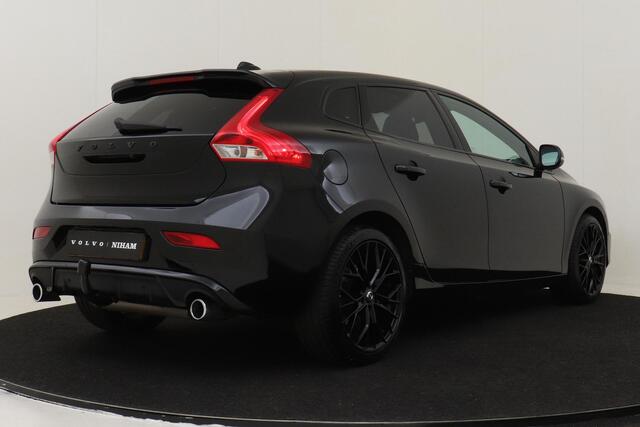 Volvo V40 T3 AUT. POLAR+ SPORT -PANO.DAK|KEY-LESS|HARMAN/KARDON|CAMERA|STANDKACHEL