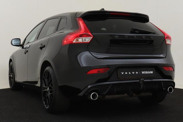 Volvo V40 T3 AUT. POLAR+ SPORT -PANO.DAK|KEY-LESS|HARMAN/KARDON|CAMERA|STANDKACHEL