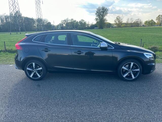 Volvo V40 2.0 T4 Bns Sport PRIJS IS EX BPM !