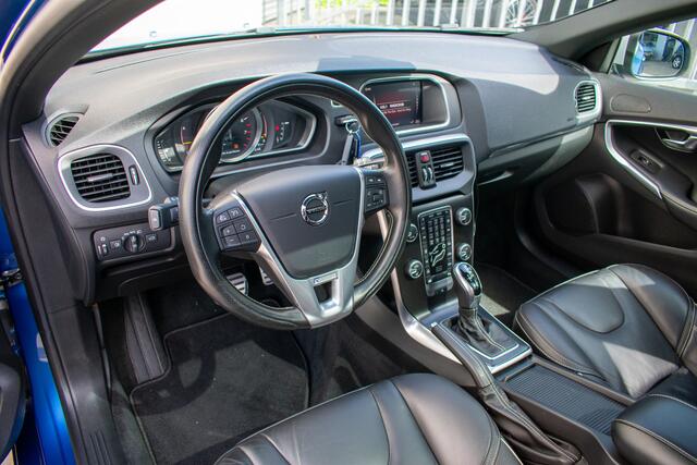 Volvo V40 2.0 T4 Business Sport R-Design Pano-Stankachel-Led-Leer-Camera-