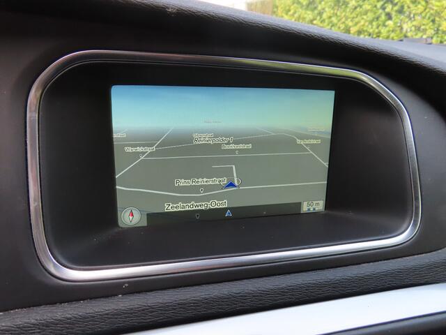 Volvo V40 2.0 D2 120pk *Facelift*LED*Navi*ECC*