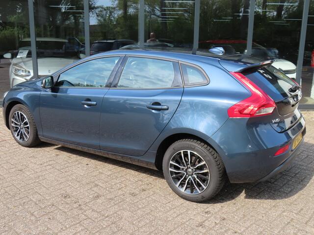 Volvo V40 2.0 D2 120pk *Facelift*LED*Navi*ECC*