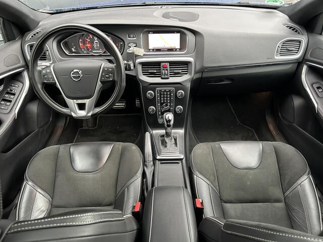 Volvo V40 1.5 T3 R-Design PANO DAK CAMERA ALCANTARA PARK ASSIST LED NAVI CRUISE ECC TREKHAAK