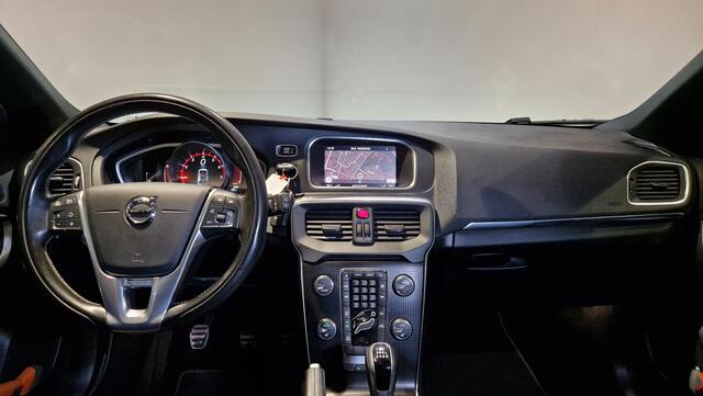 Volvo V40 2.0 T4 Business Sport | Standkachel | Trekhaak