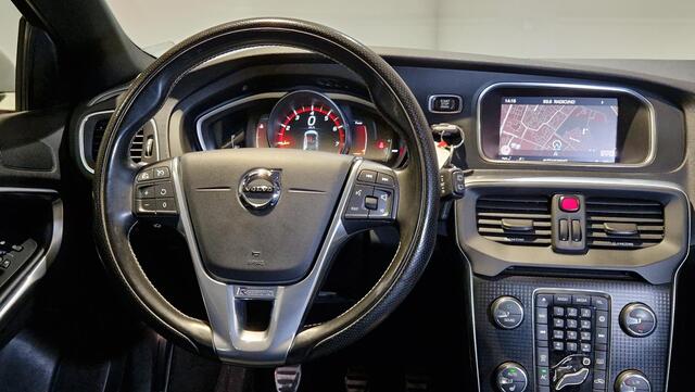 Volvo V40 2.0 T4 Business Sport | Standkachel | Trekhaak