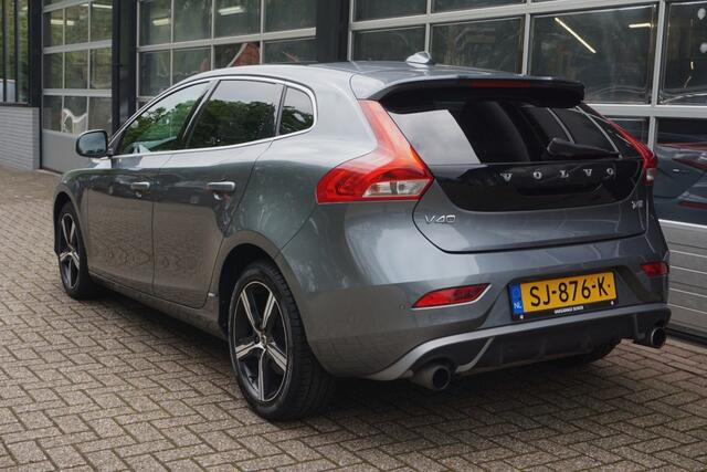 Volvo V40 2.0 T4 Business Sport