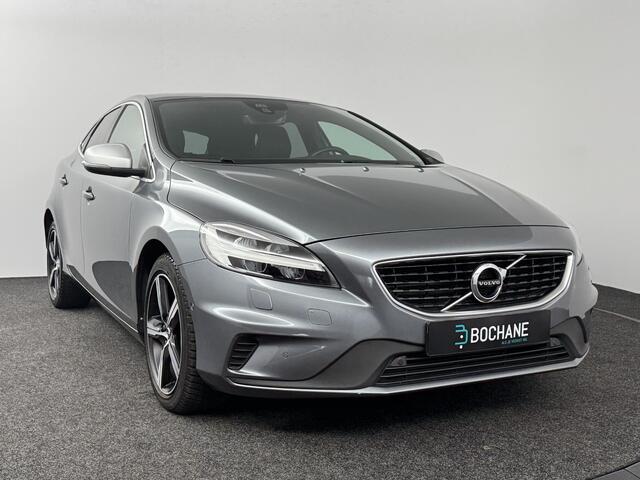 Volvo V40 1.5 T3 Polar+ Sport | Panoramadak | Trekhaak | Achteruitrijcamera |