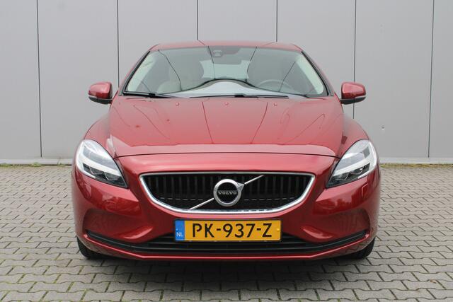 Volvo V40 2.0 T2 Nordic+ | Leder | Standkachel | Stoelverwarming