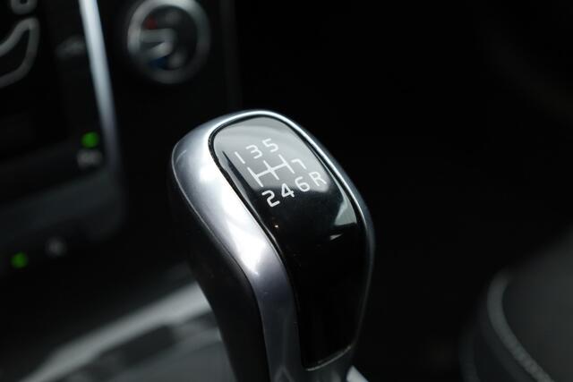 Volvo V40 2.0 T2 Nordic+ | Navi | Stoelverw. | LED | Cruise | PDC A |