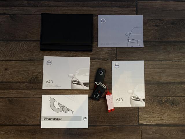 Volvo V40 1.5 T3 Dynamic Edition Camera, Pano, Stoelverwarming