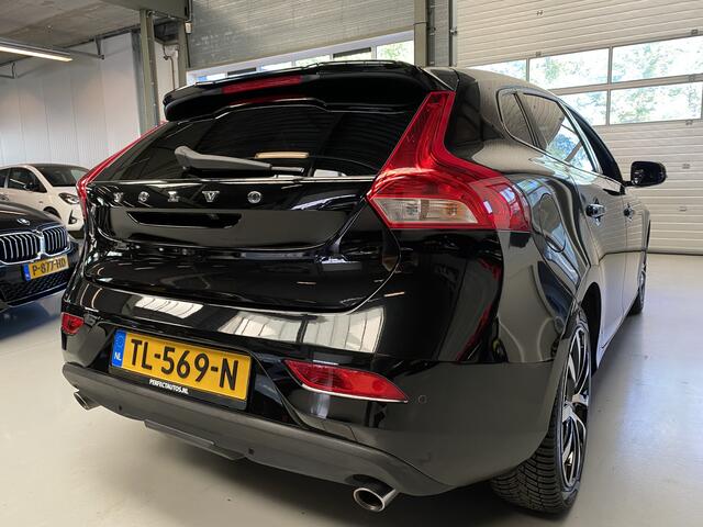 Volvo V40 1.5 T3 Dynamic Edition Camera, Pano, Stoelverwarming
