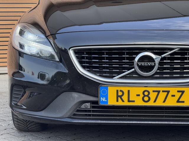 Volvo V40 2.0 D3 Business Sport Panodak / Leer / Led / Lm Velgen / Clima / Trekhaak