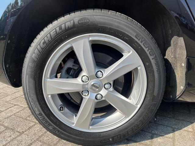 Volvo V40 2.0 T2 122PK LED/NAVI/Stoelverwarming Onderhoudshistorie