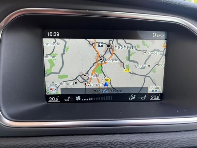 Volvo V40 2.0 T2 122PK LED/NAVI/Stoelverwarming Onderhoudshistorie