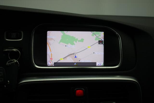 Volvo V40 1.5 T2 Polar+ Automaat - Navi, Camera, Cruise, Stoelverw.