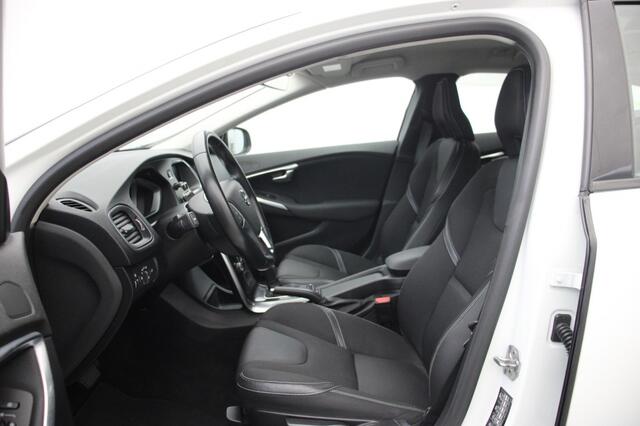 Volvo V40 1.5 T2 Polar+ Automaat - Navi, Camera, Cruise, Stoelverw.