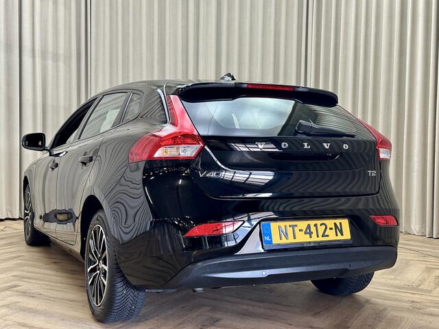 Volvo V40 2.0 T2 *Dealer Onderhouden* Stoelverwarming / FULL LED / Cruise Control / ECC Clima / Org.NL! / 16"LMV