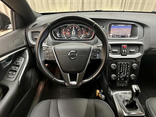 Volvo V40 2.0 T2 *Dealer Onderhouden* Stoelverwarming / FULL LED / Cruise Control / ECC Clima / Org.NL! / 16"LMV