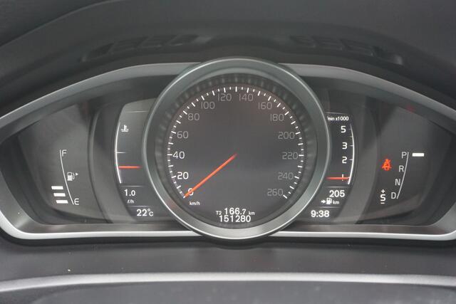 Volvo V40 2.0 D3 Automaat Dynamic Edition | Full LED | Navigatie | Camera | Origineel NL |