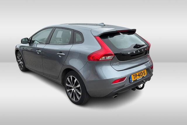 Volvo V40 2.0 T3 Dynamic Edition / Trekhaak / Navigatie / Parkeerhulp achter / 17'' / Stoelverwarming / Cruise Control
