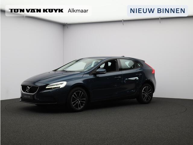 Volvo V40 1.5 T2 Automaat Nordic+ / Cruise Control / Standkachel / Stoelverwarming / Parkeersensoren achter / Navigatie / On Call / Verwarmbare voorruit /