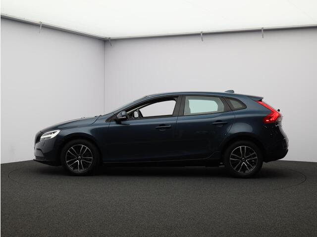 Volvo V40 1.5 T2 Automaat Nordic+ / Cruise Control / Standkachel / Stoelverwarming / Parkeersensoren achter / Navigatie / On Call / Verwarmbare voorruit /