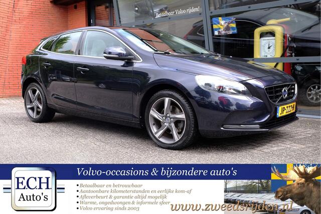 Volvo V40 2.0 T2 150 pk Summum, Panoramadak, Leer, Trekhaak, Stoelverwarming, Elektr. stoel