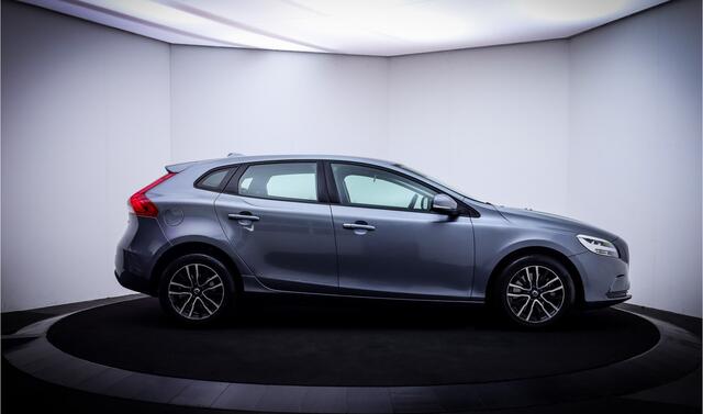 Volvo V40 T2 Aut. EDITION Plus FULL LED | LEDER | NAVI | LMV