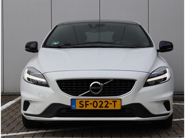 Volvo V40 2.0 T4 R-design | Panoramadak | Trekhaak | Camera | Org. Nederlands