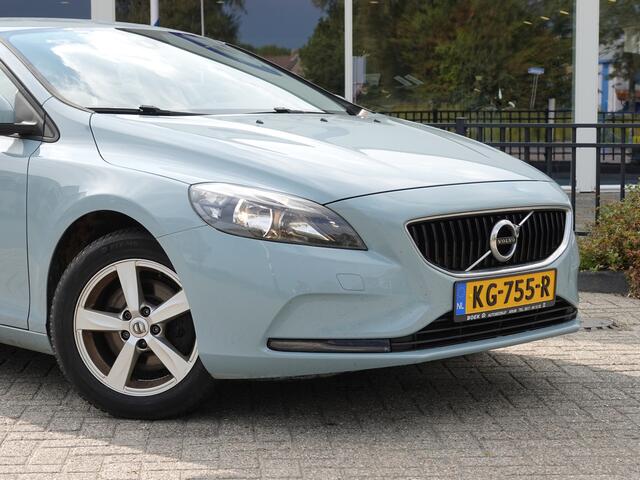 Volvo V40 2.0 T2 Kinetic NAVI | CRUISE | AIRCO | BT-TEL | LMV