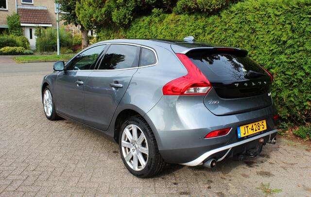 Volvo V40 222pk 2.0 T2 Nordic