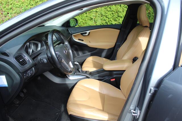 Volvo V40 222pk 2.0 T2 Nordic