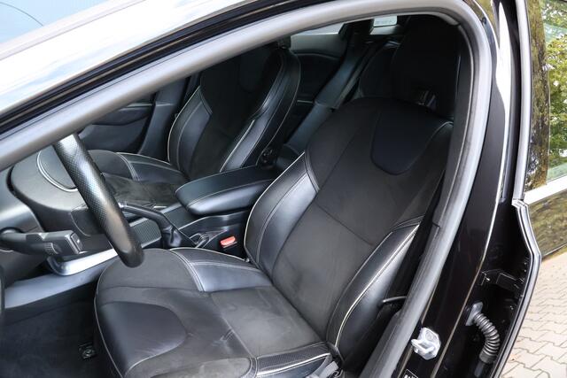 Volvo V40 2.0 T4 Business Sport | Origineel NL | Cruise Control | Navigatie | PDC |