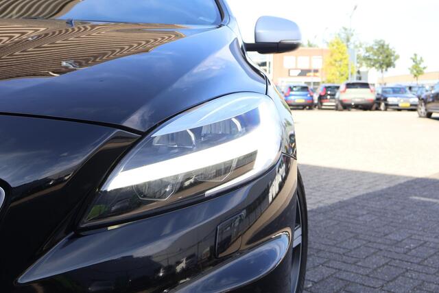 Volvo V40 1.5 T3 Polar+ Sport l Leder